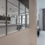 Luxury Old Town Penthouse W Park 公寓