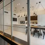 Luxury Old Town Penthouse W Park 公寓