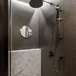 Luxury Old Town Penthouse W Park 布拉格