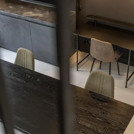 דירה Luxury Old Town Penthouse W Park פראג