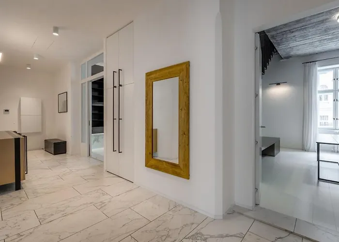 公寓 Luxury Old Town Penthouse W Park 布拉格