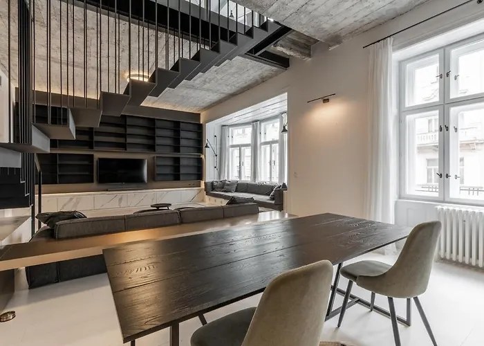 公寓 Luxury Old Town Penthouse W Park
